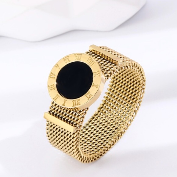 NEW! Golden Mesh Ring. SZ 7 - Picture 2 of 5